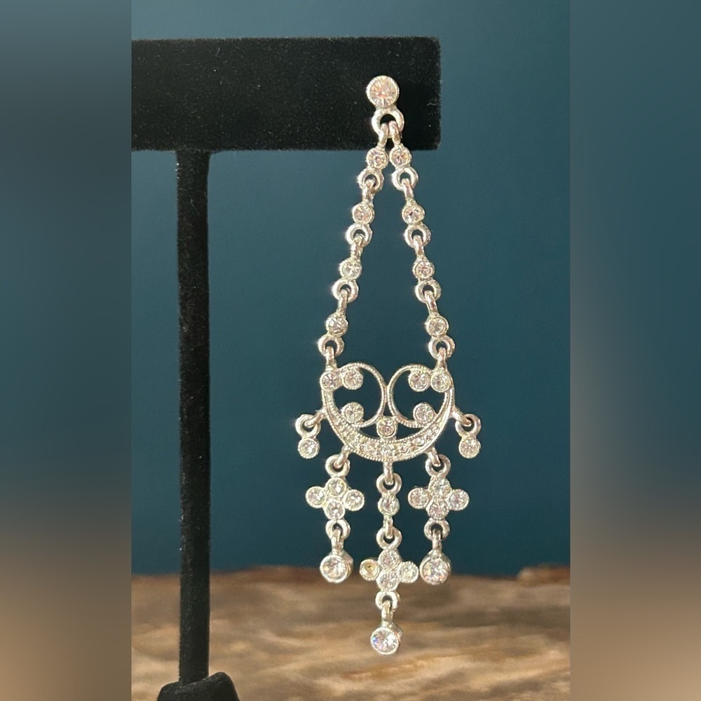 Vintage Monat Crystal Chandelier Silver Tone Pierced Earrings - Picture 5 of 11